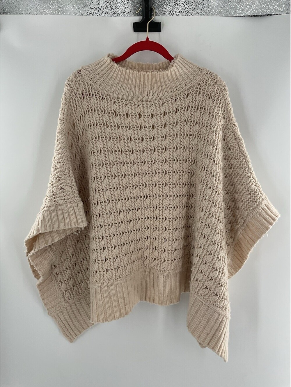Margaret O’leary Beige Crochet Sweater Shawl 135